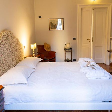 La Luna E I Falo Luxury Accomodation Turin Exterior photo